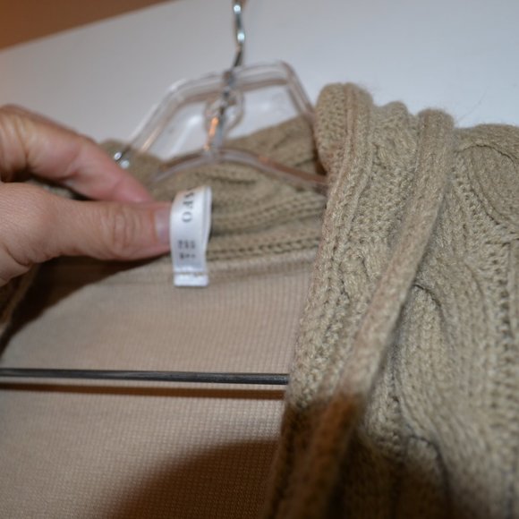 DRESSFO Cream Knit Collar Bottom Edge Faux Leather Fasten Long Sleeves  Wrap S - Picture 2 of 6